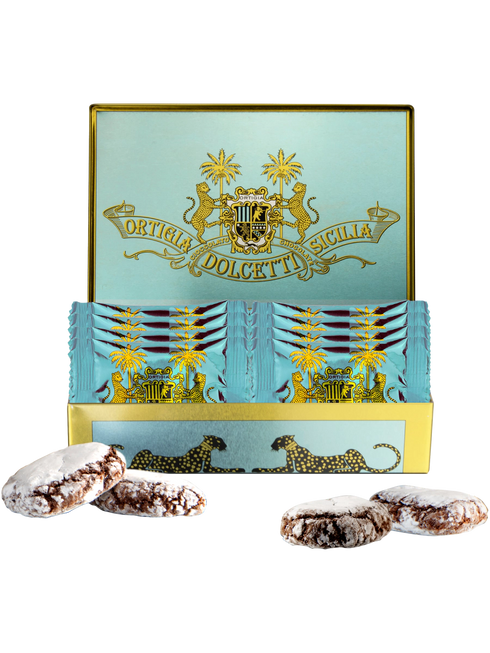 Chocolate ricciarelli
